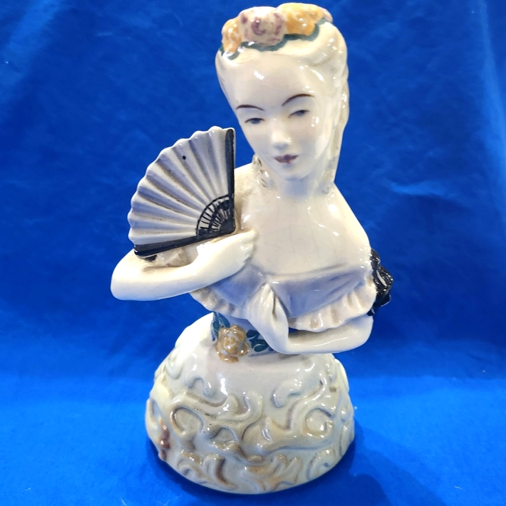 Vtg 1940s Goldscheider USA Woman Ladywith Fan Porcelain Figure 8262